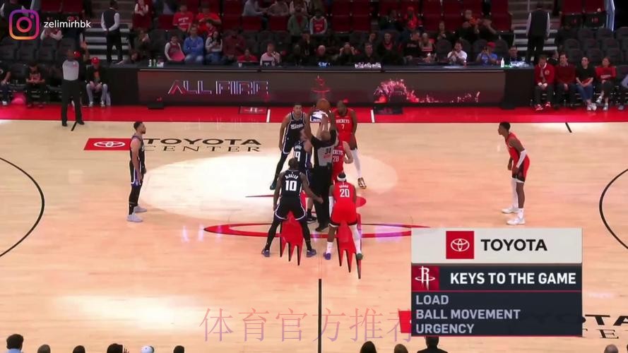 申京复出半场出战17分钟,投篮9中4得到10分3篮板2助攻1抢断 申京复出半场出战17分钟,投篮9中4得到10分3篮板2助攻1抢断